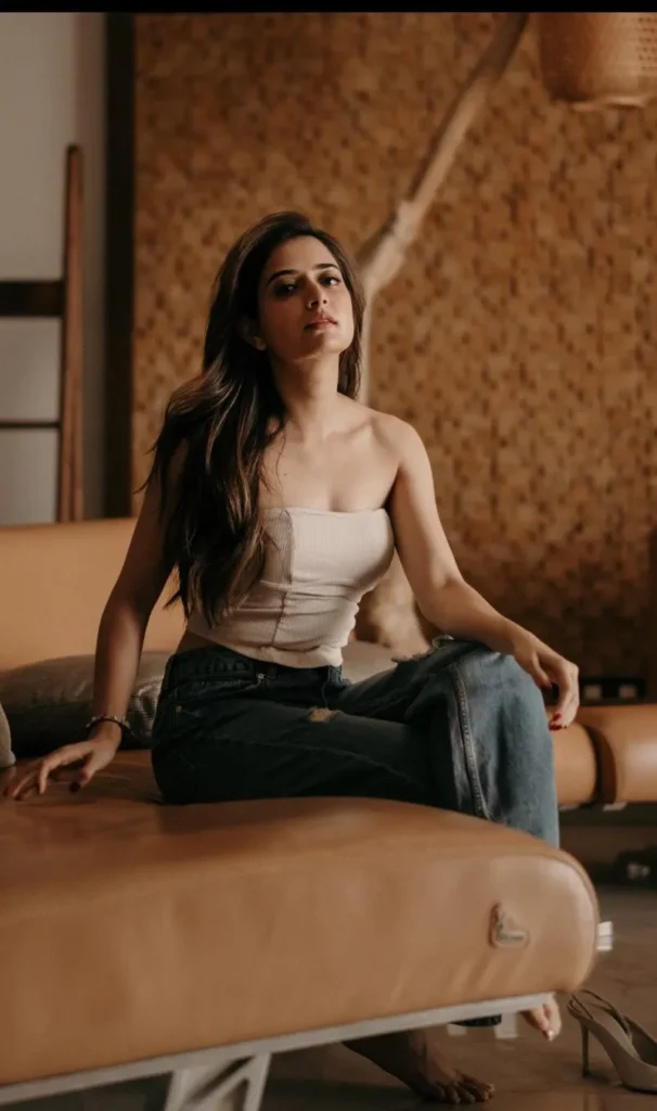 Busty Escorts in Gurgaon