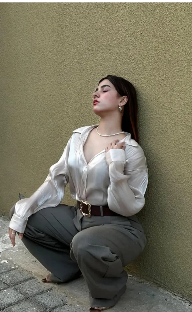 Desi Bhabhi Escorts in Gurgaon