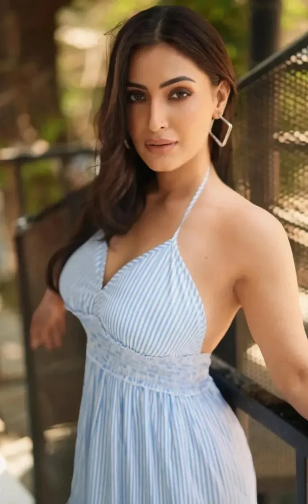 Desi Bhabhi Escorts in Gurgaon